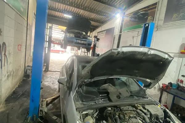 Edirne Adalar Oto Servis - Oto Tamirhanesi - İstanbul Maltepe