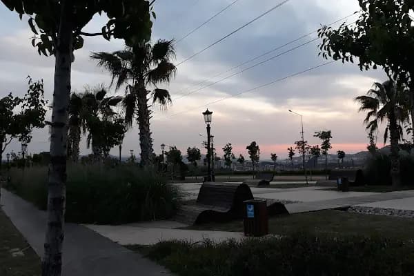 Yeni Mahallesi Muhtarlığı Mahalle Konağı - Belediye Binası - İzmir Aliağa