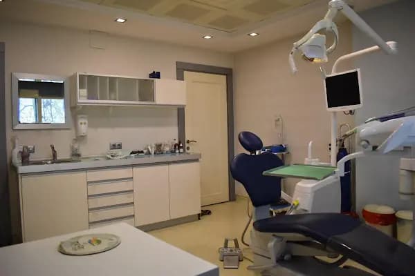 Özel MerDiş ağız ve diş sağlığı polikliniği - Diş Kliniği - Mersin Erdemli