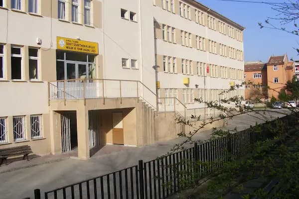 Şehit Öğretmen Kubilay Anadolu Lisesi - Okul - Bursa Yıldırım