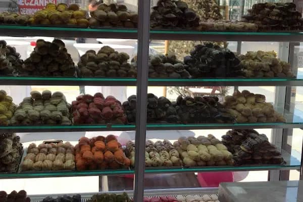 Pavlova Bakery &amp; Cake - Pastane - İzmir Bornova
