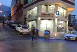 Diş Hekimi Beyhan Boyacıoğlu & Diş Hekimi Özlem Boyacıoğlu