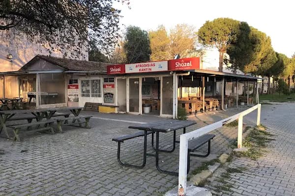 Bench Cafe Hali Saha - Kafe - İzmir Buca