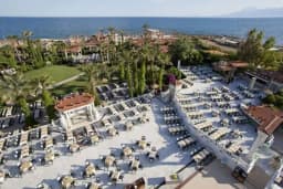 Regenesis Hotel & Spa