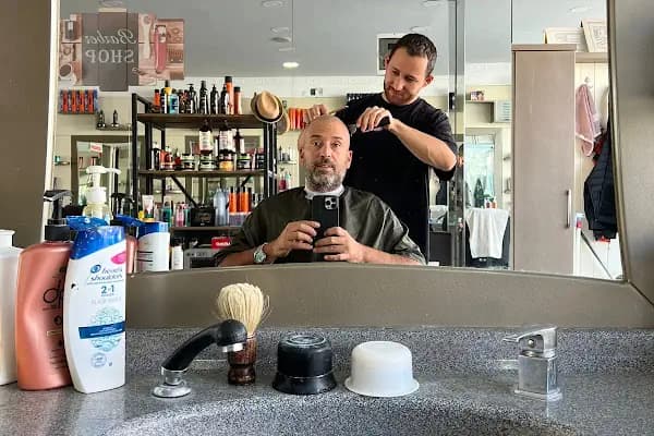 Dogan Demirel Barber’s Club - BODRUM - Berber Dükkanı - Muğla Bodrum