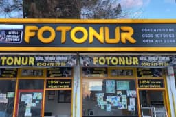 FOTO NUR