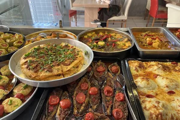 Cömert yemek salonu - Restoran - Samsun 19 Mayıs