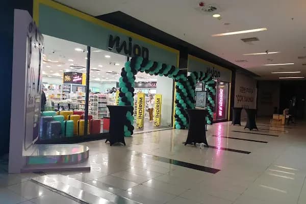 Mion - Balçova Kipa AVM Şubesi - Kozmetik mağazası - İzmir Balçova