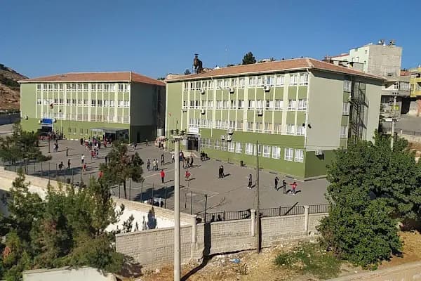 Mehmet Hacıbozanoğlu Ortaokulu - Okul - Şanlıurfa Eyyübiye