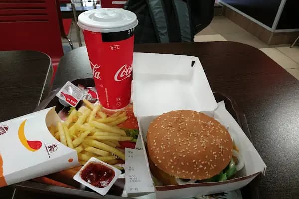 Burger King Avcılar Belediye Yanı Şubesi - Fast food lokantası - İstanbul Adalar