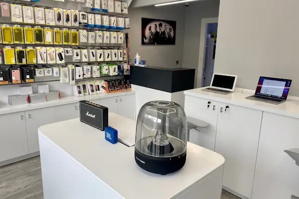 Punto Bilişim - Apple Servis - Apple Satış - iPhone Tamir - MacBook Tamir - Bilgisayar Tamir Servisi - İzmir Karşıyaka