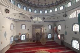 Üçler Mah Cami