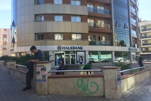 Halkbank Buca Şubesi - Banka - İzmir Buca