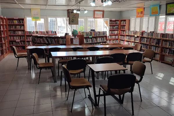 Bayraklı Alpaslan İlçe Halk Kütüphanesi - Halk Kütüphanesi - İzmir Bayraklı
