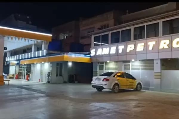 Küçük Petrol - Benzin İstasyonu - Gaziantep Şehitkamil