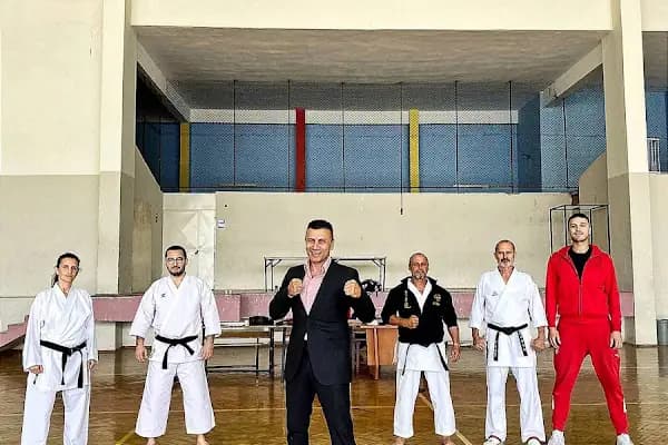 T.Erol spor kb. Karate Thai Kick Boks. M.M.A - Dövüş Sanatları Okulu - İzmir Konak