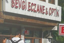 Sevgi Eczanesi