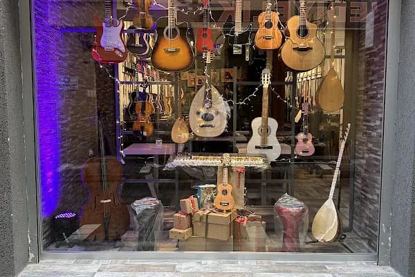 VOKAL MUSIC STORE - Müzik aletleri mağazası - Trabzon Ortahisar
