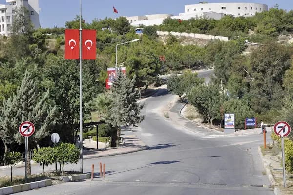 Mersin Üniversitesi - Üniversite - Mersin Akdeniz