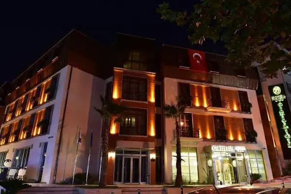 Giritligil Hotel (Müze Otel) - Otel - Manisa Turgutlu
