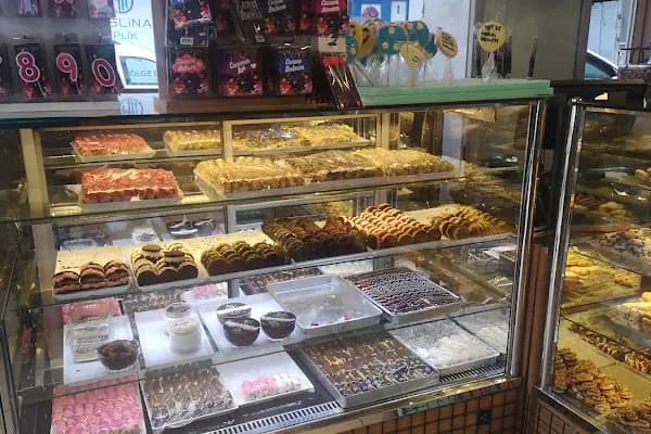 Karaağaç Patisserie Pastanesi - Pastane - İstanbul Bağcılar