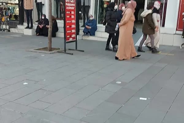 Jakamen - Klasik Giyim Mağazası - İstanbul Bağcılar