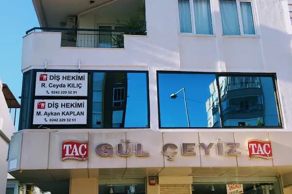 Diş Hekimi Rahime Ceyda KILIÇ - Diş Kliniği - Antalya Konyaaltı