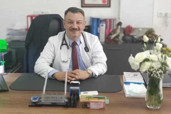 Doç. Dr. Atilla Bulur, Gastroenteroloji - Gastroenterolog - Aydın Nazilli