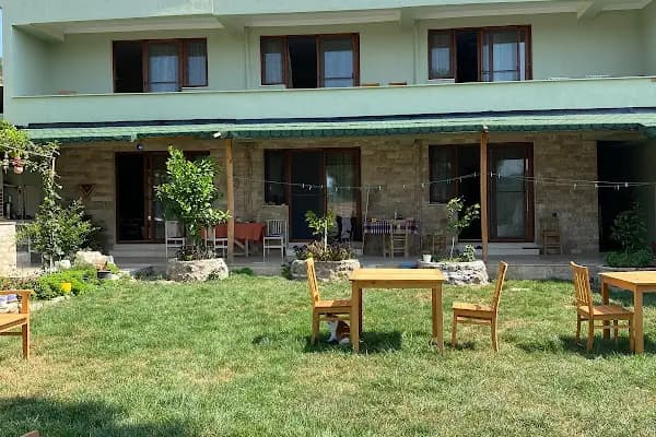 Daphne Pansiyon - Turistik Pansiyon - İzmir Bergama