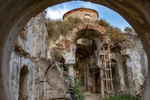 Kemerli Kilise - Kilise - Bursa Nilüfer