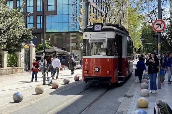 T3 Kadıköy-Moda Nostaljik Tramvay - Ulaşım Hizmeti - İstanbul Üsküdar