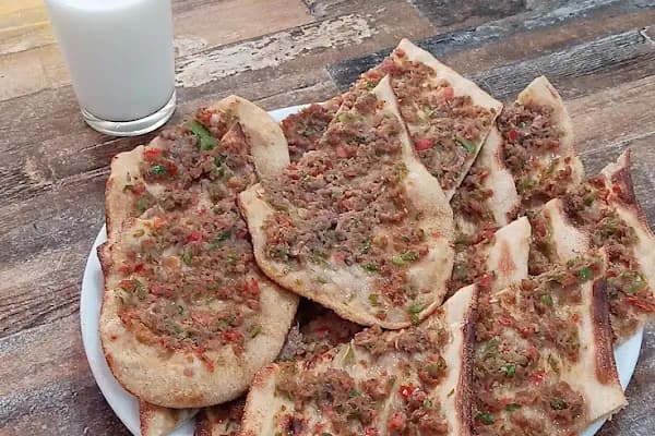 Komsu Pide Salonu - Pideci - Konya Akşehir