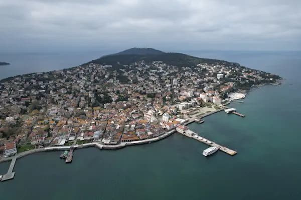Büyükada - Feribot İskelesi - İstanbul Büyükada İskelesi