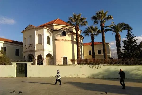 Santa Maria - Katolik Kilisesi - İzmir Bayraklı