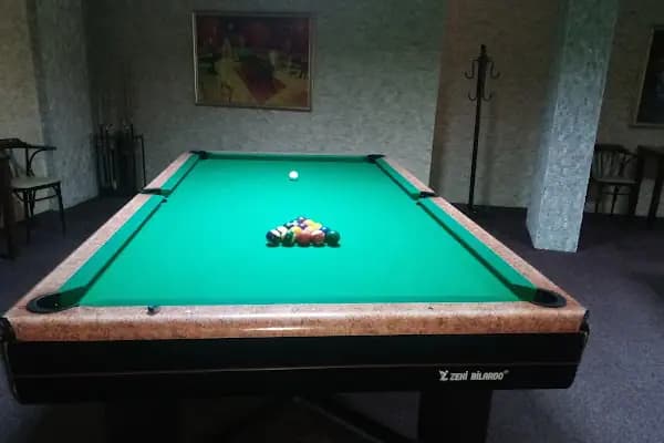 Karambol Bilardo Spor Salonu Ve Cafe - Spor salonu - Aydın Efeler