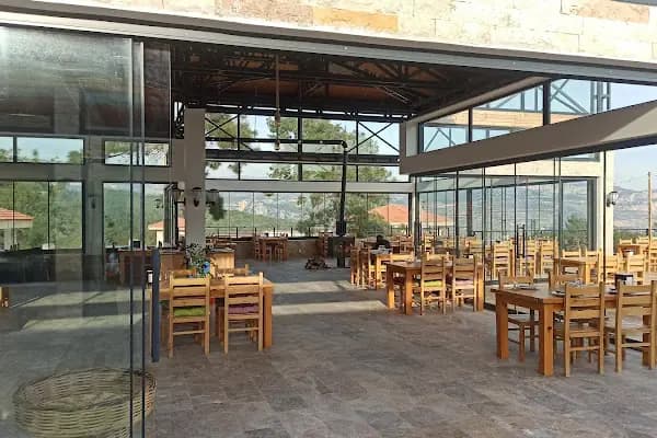 Daphne Restaurant - Restoran - Mersin Yenişehir