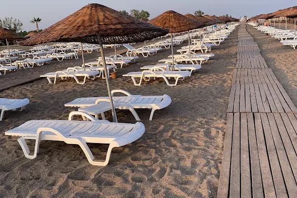 T.C. Kültür ve Turizm Bakanlığı Lara Halk Plajı - Kamp Alanı - Antalya Manavgat
