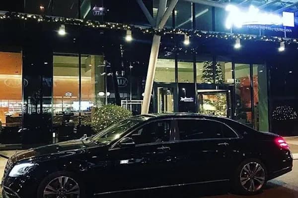 Istanbul Limousine - VIP Chauffeur Service - Limuzin Hizmeti - İstanbul Ataşehir