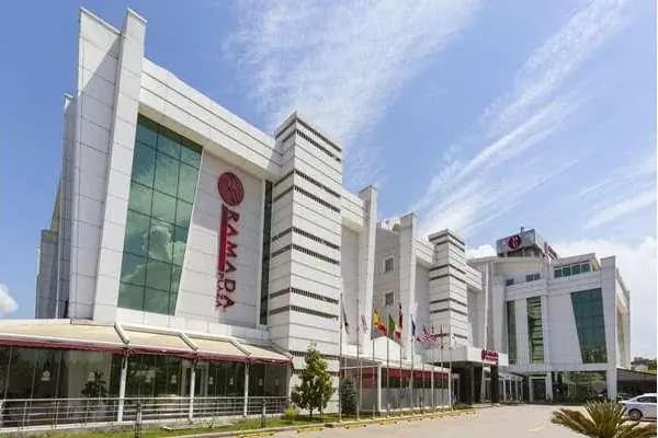Ramada Plaza by Wyndham Izmit - Otel - Kocaeli Başiskele