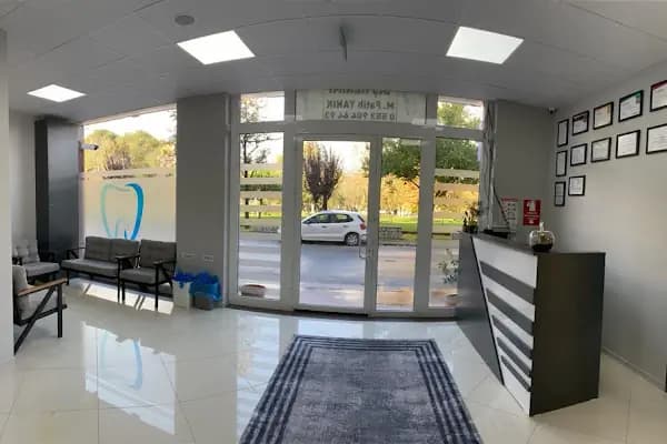 HÜMADENT AĞIZ ve DİŞ SAĞLIĞI POLİKLİNİĞİ - DİŞ HEKİMİ MUHAMMED FATİH YANIK - Diş Hekimi - Balıkesir Altıeylül