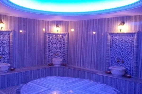 Haymeana Hanımlar Lokali - Kapalı yüzme havuzu - Kütahya Tavşanlı