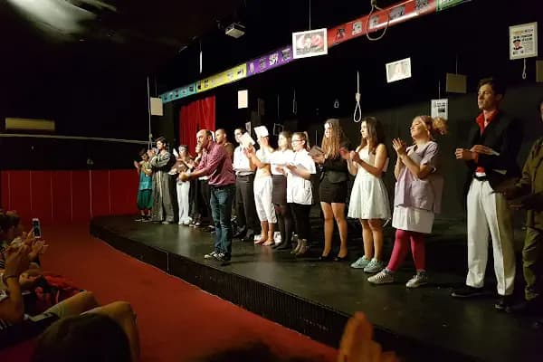 Alternaif Tiyatro - Tiyatro - Kocaeli Gölcük