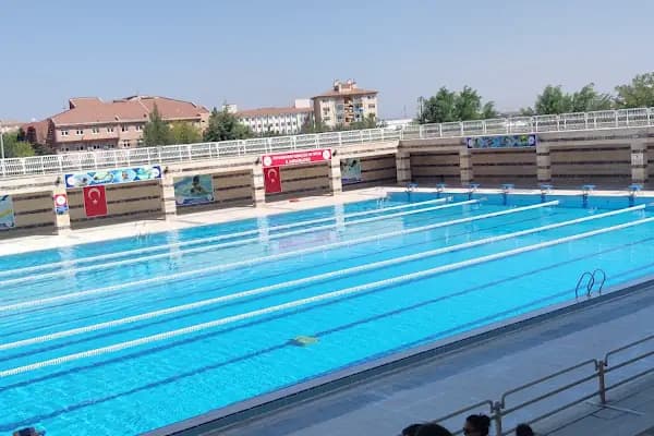 Gençlik Ve Spor Müdürlüğü Yüzme Havuzu - Spor kompleksi - Diyarbakır Kayapınar