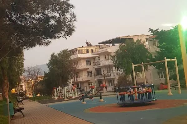 Çocuk Parkı - Park - İzmir Bornova