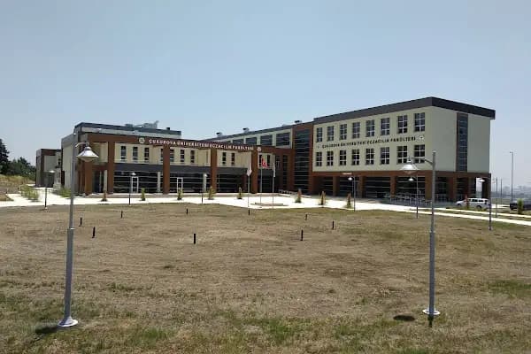 Çukurova Üniversitesi Eczacılık Fakültesi - Üniversite - Adana Sarıçam