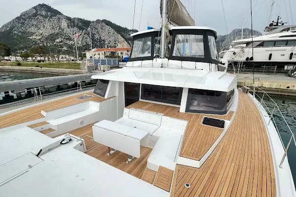 Çetin Deniz Yacht - Tekne Tamir Atölyesi - Antalya Döşemealtı