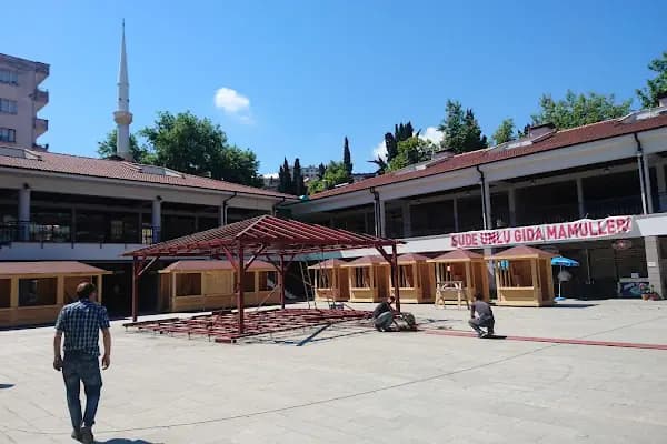 Hamam çimeni çarşısı - Giyim mağazası - Trabzon Akçaabat