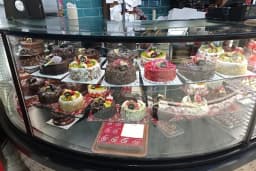 Elika Life Cafe Patisserie