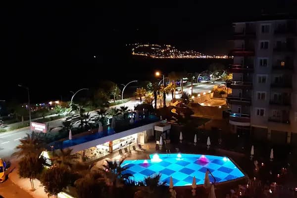 lunabeachcity - Otel - Antalya Alanya