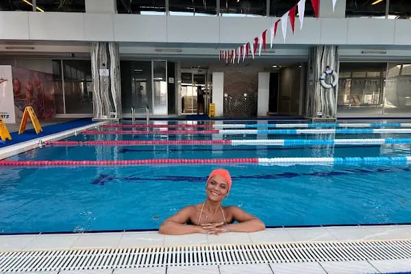 Yeditepe Sports Yüzme Akademi - Yüzme Havuzu - İstanbul Gaziosmanpaşa